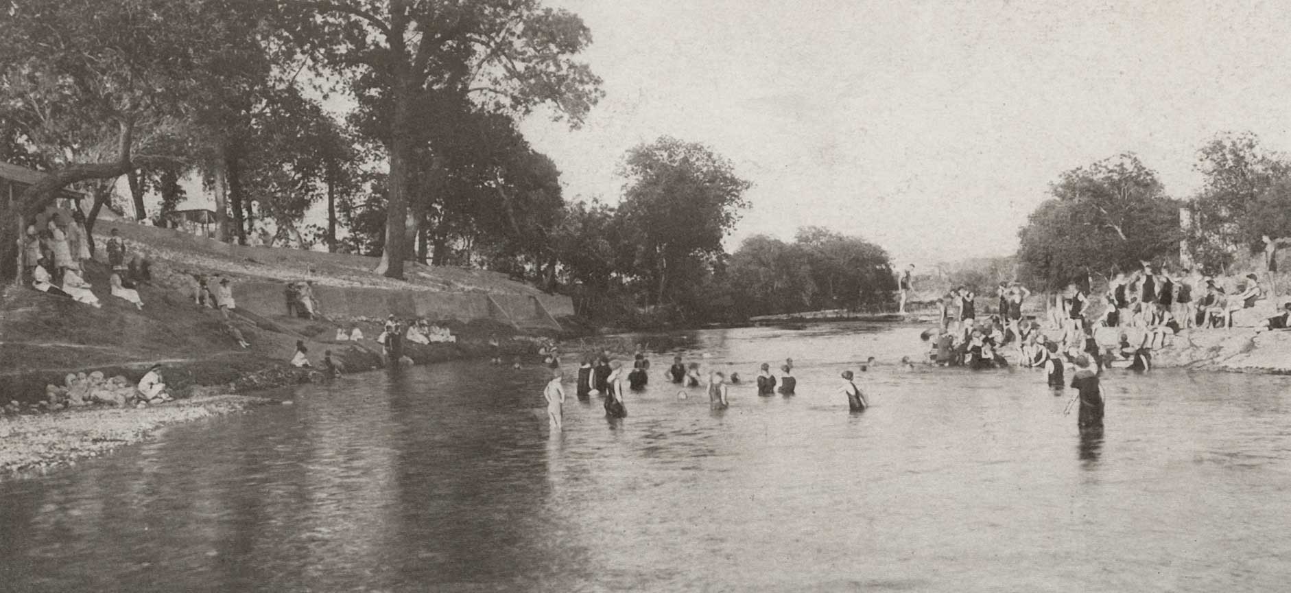 Photo of Barton Springs from 1917